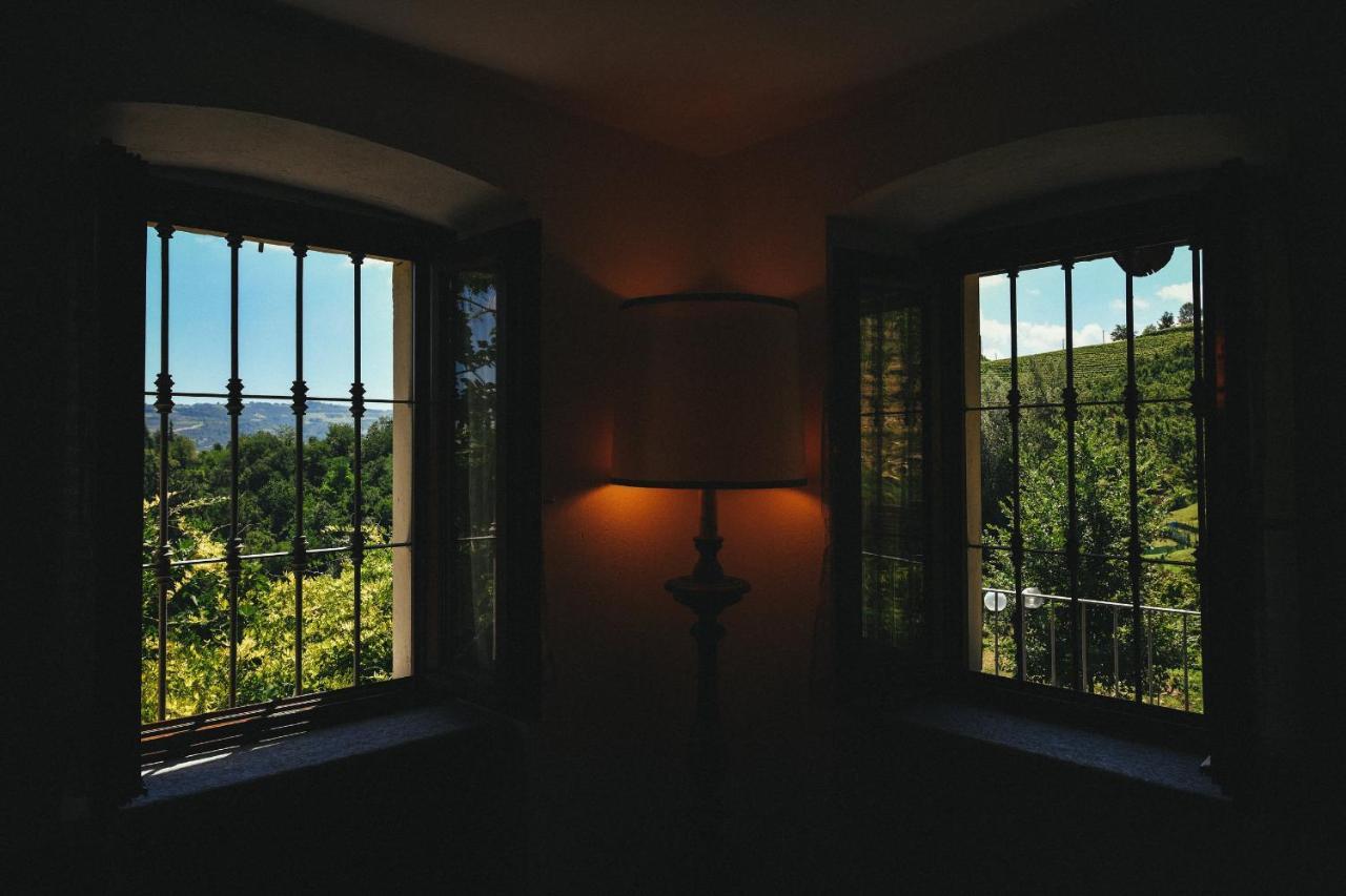 Ferienwohnung Cascina Flino Diano dʼAlba Exterior foto